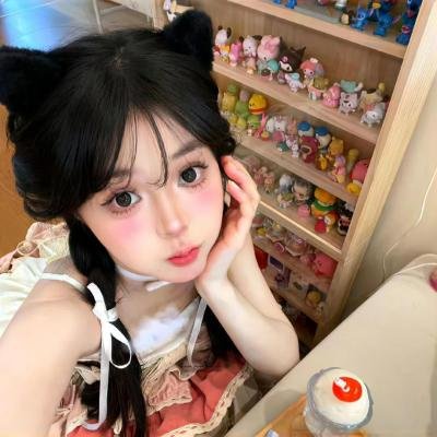春川诊所 海报