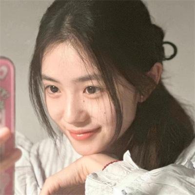 弘大告白 海报